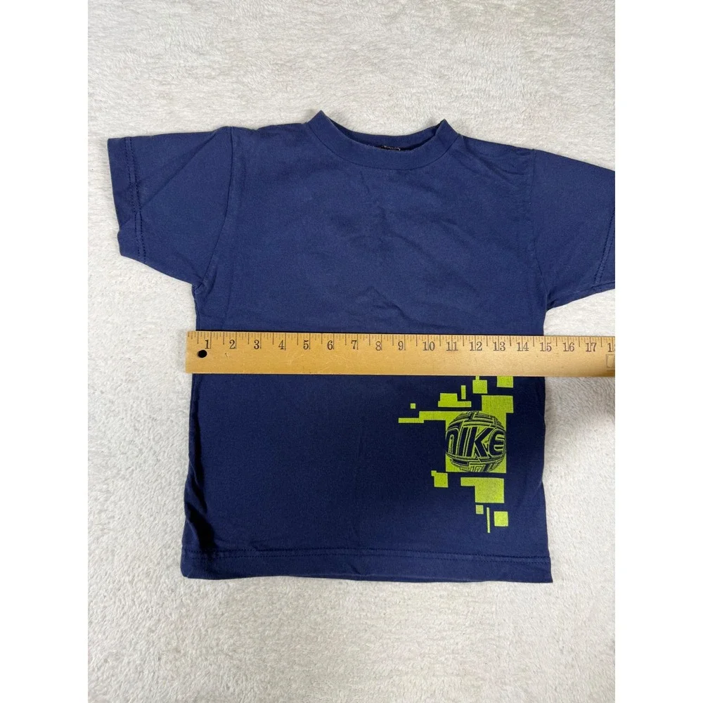 Nike Graphic T-Shirt Kids Size 7 Navy Blue Good Basketball Sporty Tee‎